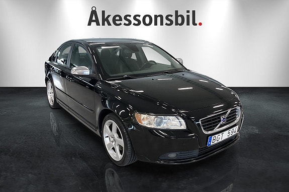 Volvo S40 3 of 11