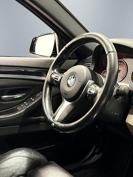 BMW 520d 14 of 29