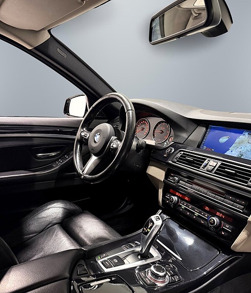 BMW 520d 15 of 29