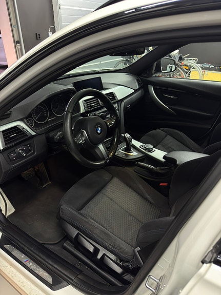 BMW 320d 6 of 10