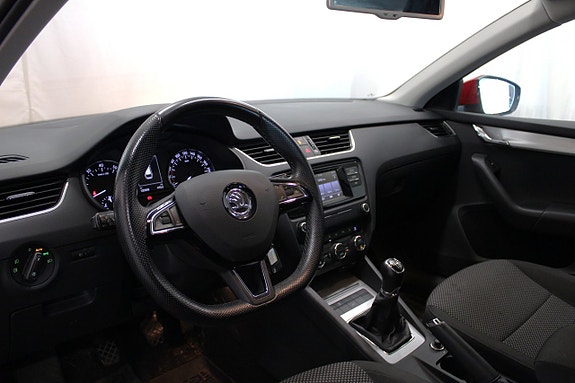 Skoda Octavia 8 of 22