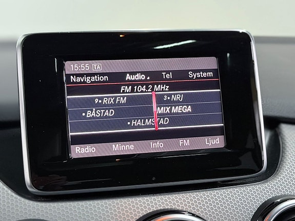 Mercedes-Benz B180 17 of 27