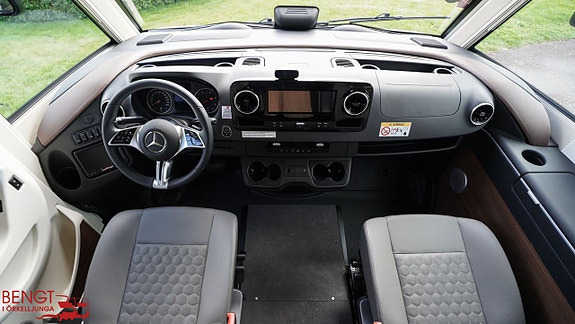 Carthago e-line I 61 XL LE Mercedes 20 of 21