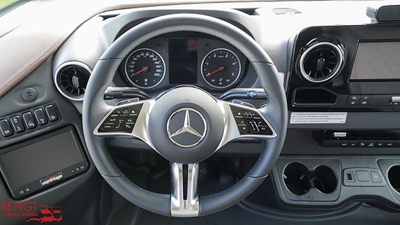 Carthago e-line I 61 XL LE Mercedes 21 of 21