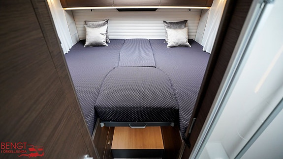 Adria Coral SUPREME 670 SL - Fiat MultiJet3 140HP (103kW) HD 43H 15 of 21