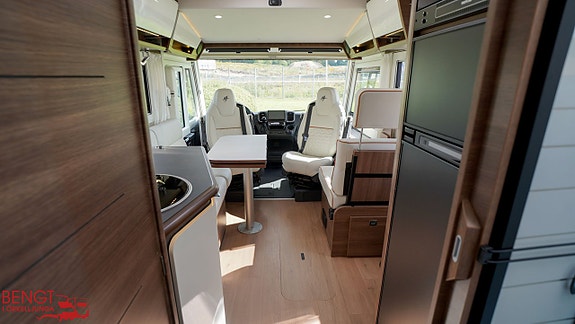 Rapido 8096 dF 15 of 21