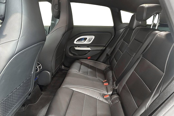 Mercedes-Benz CLA350 10 of 12