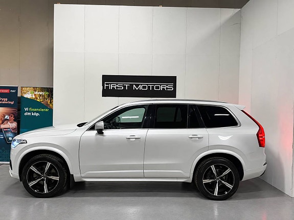 Volvo XC90 5 of 30