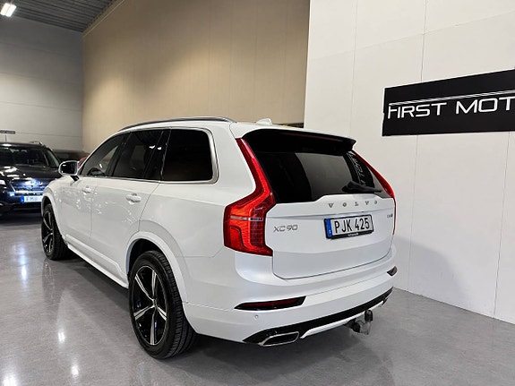 Volvo XC90 6 of 30