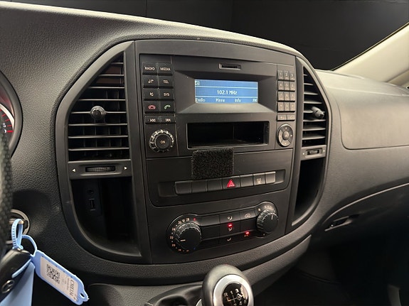 Mercedes-Benz Vito 111 23 of 30