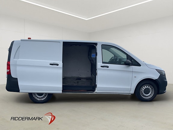 Mercedes-Benz Vito 111 13 of 30