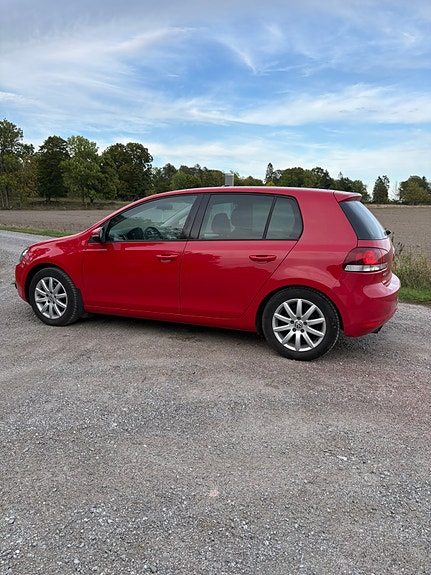 Volkswagen Golf VI 3 of 9