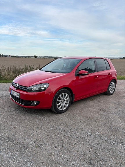 Volkswagen Golf VI 2 of 9