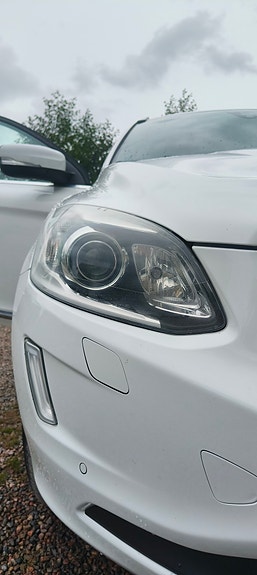 Volvo XC60 3 of 10