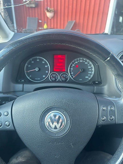 Volkswagen Golf Plus 5 of 5
