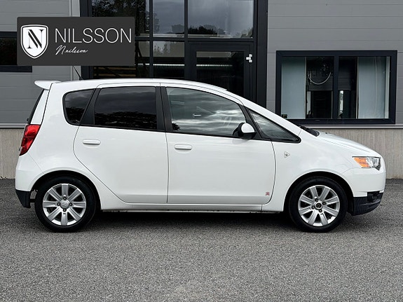 Mitsubishi Colt 12 of 22