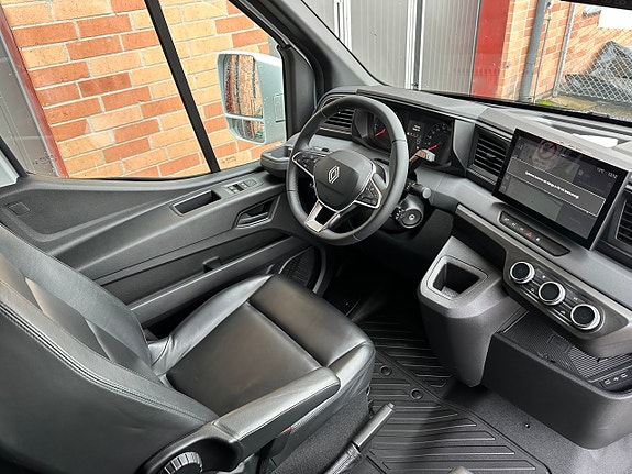 Renault Master 9 of 28