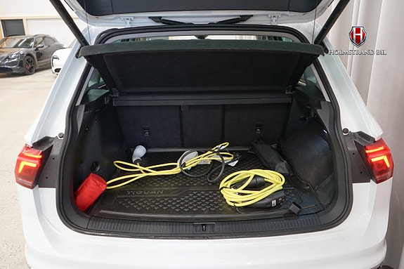Volkswagen Tiguan 23 of 25
