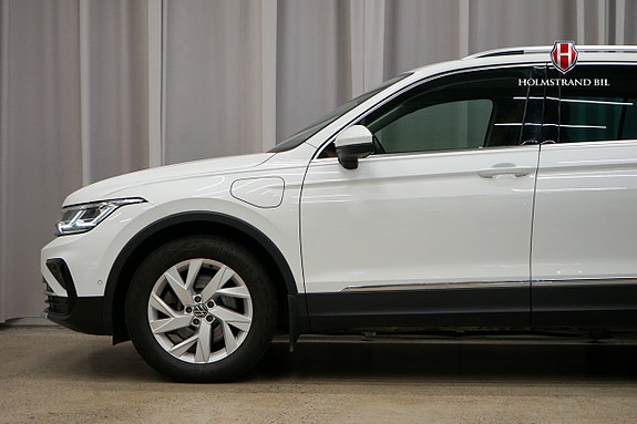 Volkswagen Tiguan 7 of 25