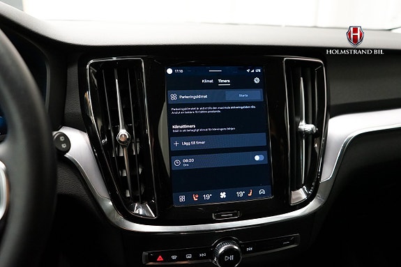 Volvo V60 19 of 24