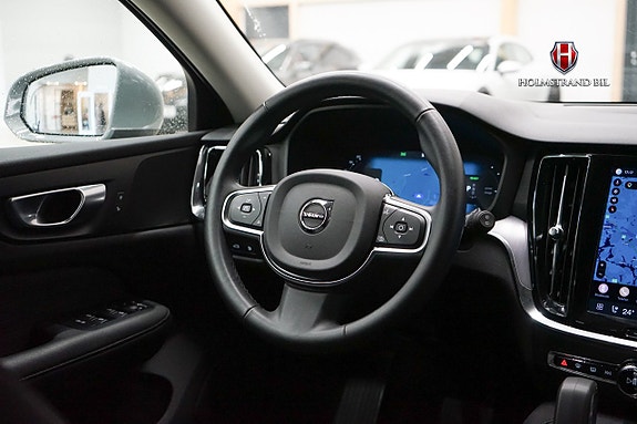 Volvo V60 14 of 24