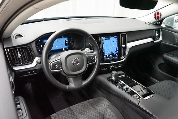 Volvo V60 9 of 24
