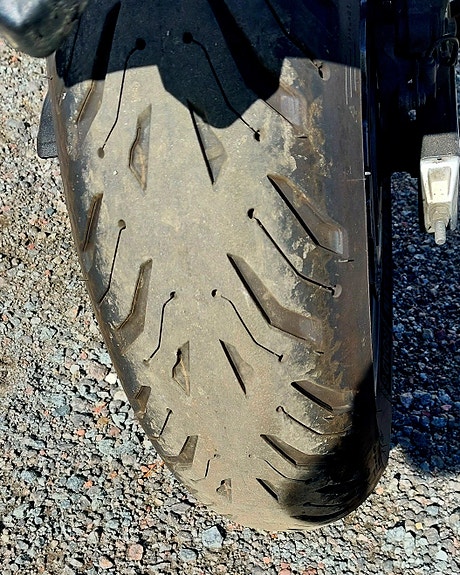 Honda CBR500R 4 of 9