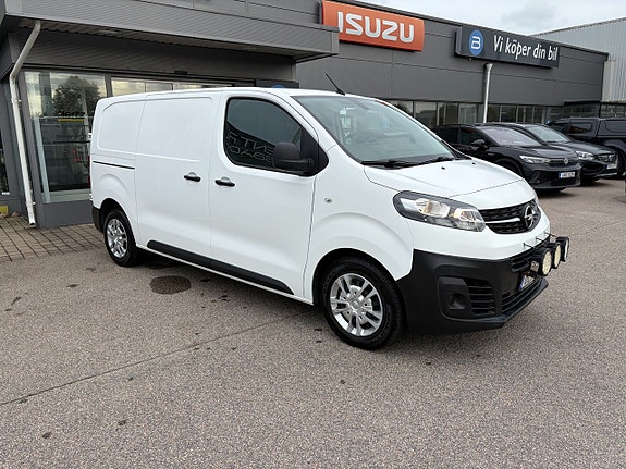 Opel Vivaro 2 of 15