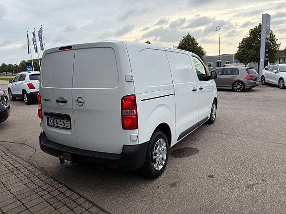 Opel Vivaro 4 of 15
