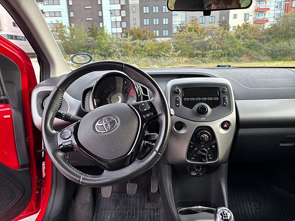 Toyota Aygo 7 of 7