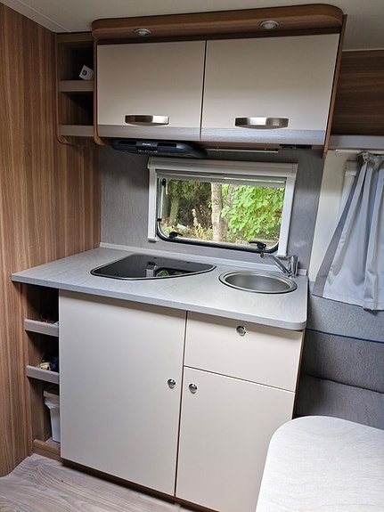 Weinsberg Carone 550 UK-2016 7 of 11