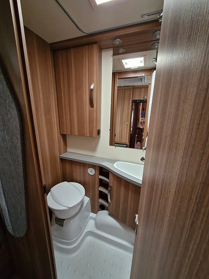 Weinsberg Carone 550 UK-2016 11 of 11