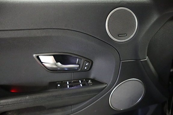 Land Rover Range Rover Evoque 12 of 20