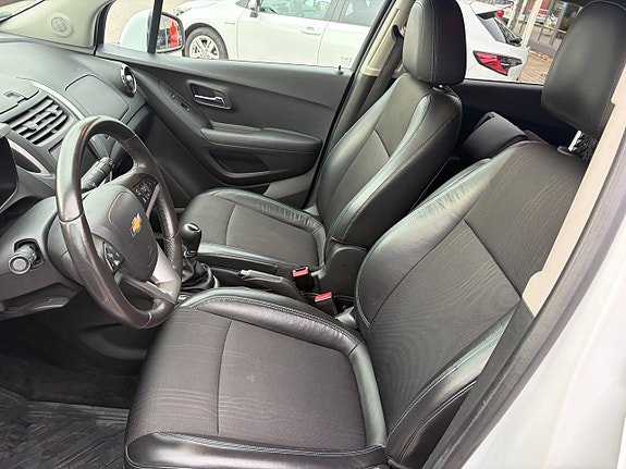 Chevrolet Trax 9 of 16