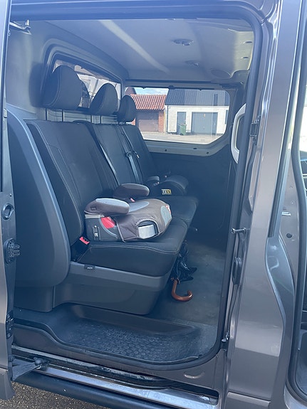 Renault Trafic 4 of 4