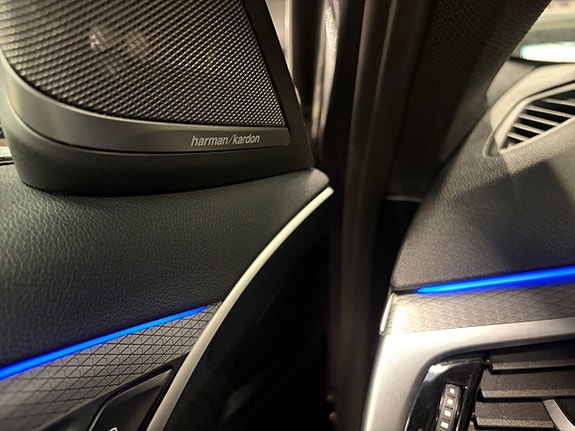 BMW 530e 18 of 18