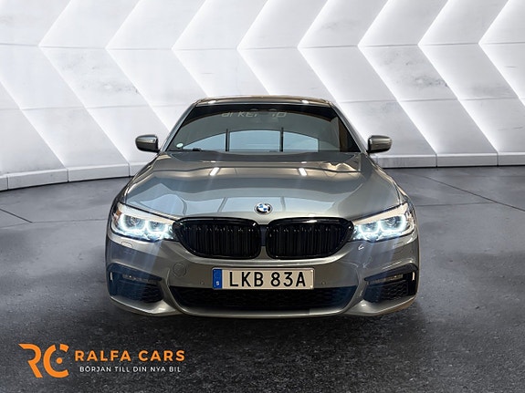 BMW 530e 7 of 18