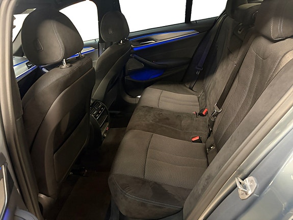 BMW 530e 14 of 18