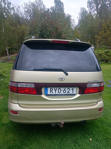 Toyota Previa 9 of 9