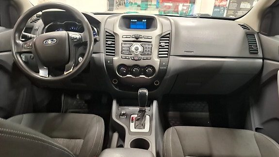 Ford Ranger 8 of 12