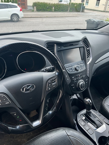 Hyundai Santa Fe 9 of 10