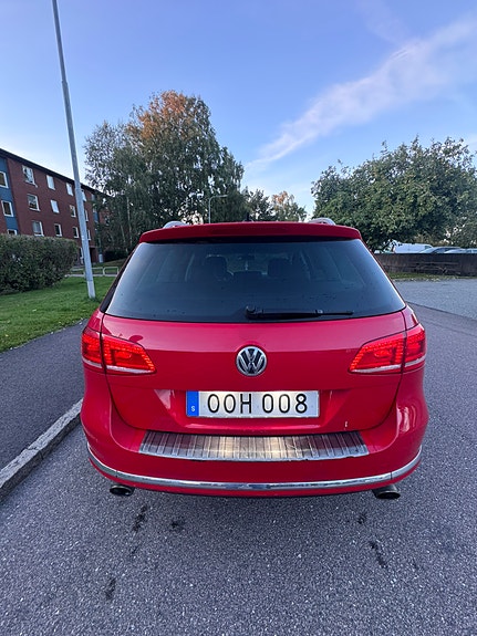 Volkswagen Passat 2 of 7