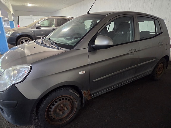 Kia Picanto 4 of 4