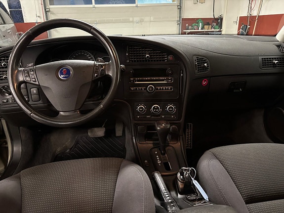 Saab 9-5 7 of 7