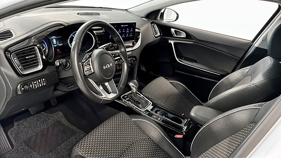 Kia Ceed 8 of 19