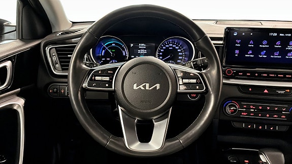 Kia Ceed 10 of 19
