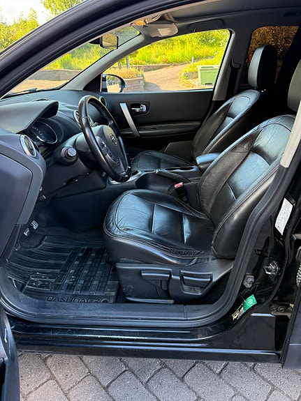 Nissan Qashqai+2 3 of 7