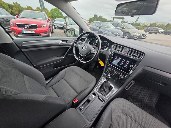 Volkswagen Golf I 7 of 10