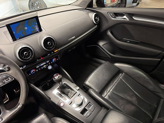 Audi RS3 28 of 30
