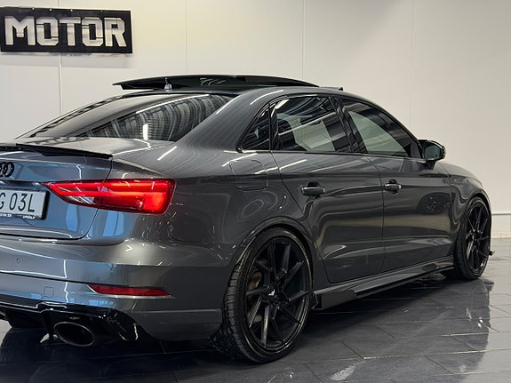 Audi RS3 15 of 30